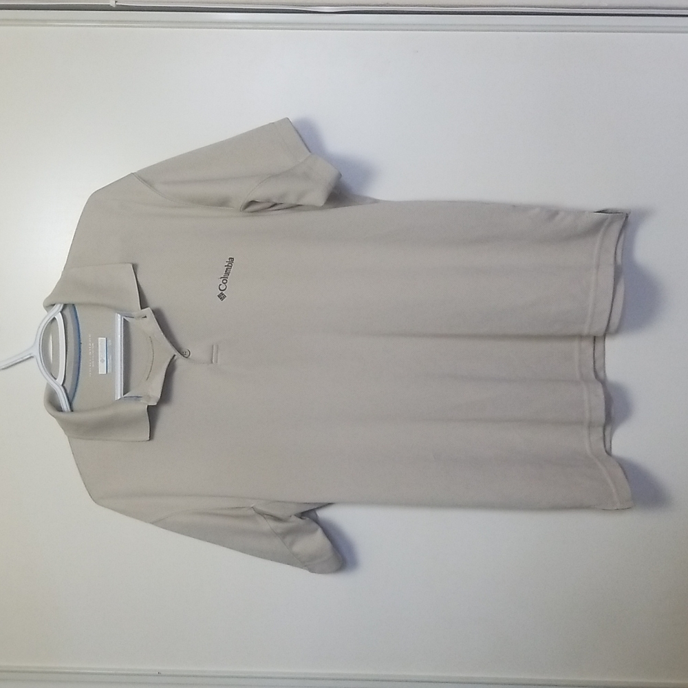 Columbia polo
